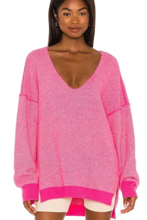Hot pink sweater thumbnail 1