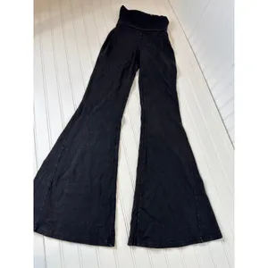 NWT Aerie Offline Black Fold-over Leggings Performance Gym Workout Yoga Size XS thumbnail 2