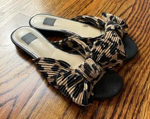 White House Black Market Ruffled Cheetah Leopard Print Sandals thumbnail 1