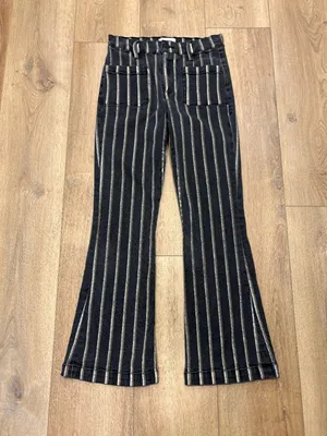 🌟 Frame 🌟 Striped Le Bardot Crop Flare Patch Pocket Denim Jeans Black Wash 27 thumbnail 2