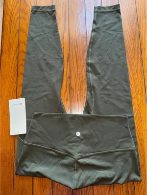 Lululemon Align High Rise 28” Dark Olive Size 10 NWT thumbnail 1