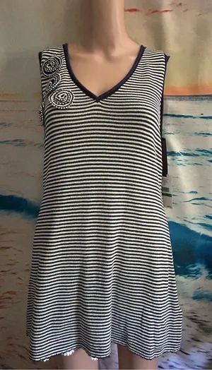 Skye’s The Limit Women’s Striped V-Neck Sleeveless Dress Petite LG NWT thumbnail 1