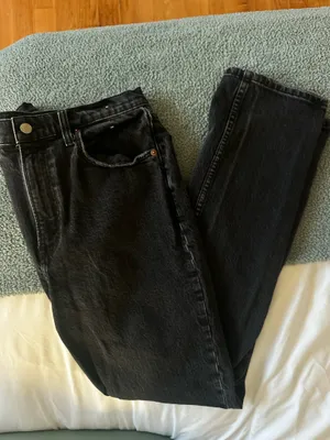 Abercrombie Curve Love Ultra High Rise 90s Straight Jean thumbnail 6