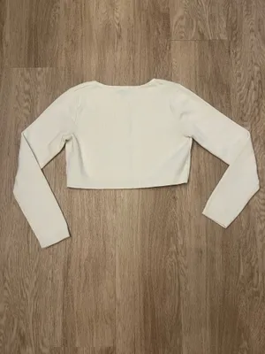 brandy melville sweater  thumbnail 2