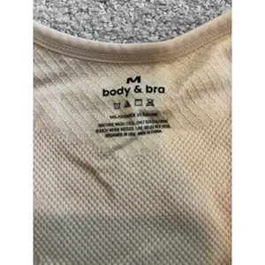 Body & Bra Front‎ Closure Sports Bra Size M Beige Seamless Comfort Activewear thumbnail 3