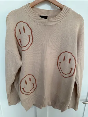 Neutral Beige Smiley Crewneck Sweater Tan Size M thumbnail 1