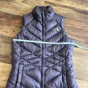North Face 550 Puffer Vest Goose Down Metallic Purple Women's Small Nylon Zip thumbnail 4
