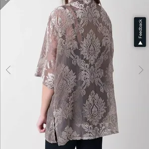 5/$30 🎈 BKE‎ boutique women’s medium velvet cardigan thumbnail 9