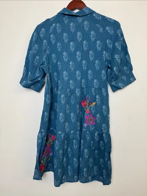 Natural Life Becca Embroidered Short Dress- Indigo sz small thumbnail 4