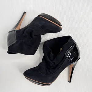 L.A.M.B. Gwen Stefani Black Suede Slouchy Ruched Ankle Bootie Platform SZ 5.5 thumbnail 7