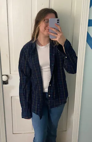 Gap untucked button up shirt thumbnail 1
