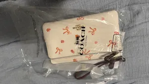 Coach Clutch Wallet Wristlet thumbnail 4
