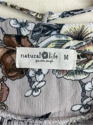 Natural Life Amelia Rose Crinkle Floral Midi Dress Size M Grey Brown thumbnail 11