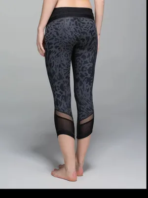 Lululemon Just Breathe Crop Leggings Animal Swirl Deep Coal Light Black Size 6 thumbnail 2