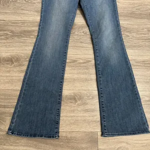 HM & Denim Women Jeans 29x30 High‎ Waist Mini Flare Medium Wash Blue Cotton Boho thumbnail 5