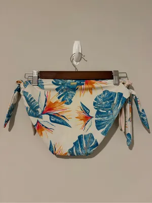 Women’s Roxy Bikini Bottoms thumbnail 3