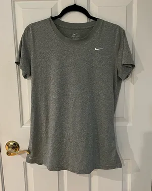 Nike Top thumbnail 1