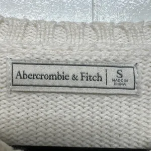 Abercrombie & Fitch Cable Knit Crew Neck Women's Fisherman Sweater Size Small thumbnail 3