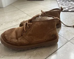 UGG Women’s Tan Suede Chukka Shearling Boot thumbnail 1