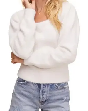 NWT Super Soft Ivory Size XL Fuzzy White Ivory Round Neck Knit Sweater Pullover thumbnail 1