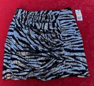 NEW Skirt‎ Bar III 3 Black Sequin NWT - Size S Silver Animal Print Small thumbnail 1