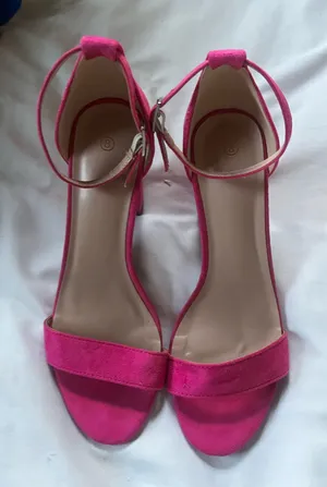 Pink Heels Size 8 thumbnail 1
