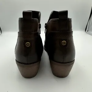 Guess Brown Ankle Booties Heel Side Zip Western Womens Size‎ 7.5M thumbnail 3