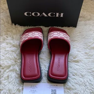 NWT COACH Florence "C" Logo Lug-Sole Slide-On Sandals thumbnail 5