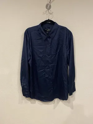 Banana Republic Shirt Womens XL Blue Solid Classic Fit Long Sleeve Dress Shirt thumbnail 2