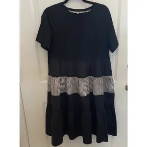 Joh Black Tiered Ruffle Midi Dress Stripe‎ Relaxed Casual Womens M Boho Beach thumbnail 2