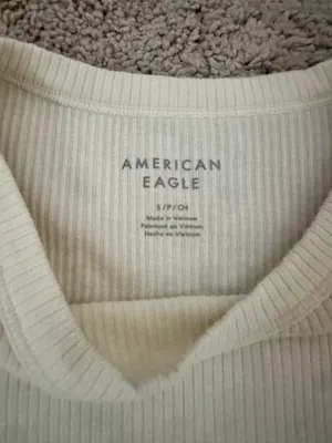 American eagle shirt butter yellow  thumbnail 3