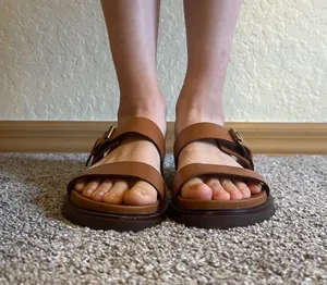 Madewell  thumbnail 2