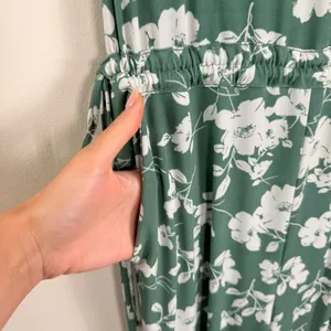 Baltic Born Margaux Wide‎ Leg Cinched Waist Dusty Green Floral Jumpsuit Small thumbnail 13