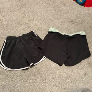Nike Dri-Fit Black Athletic Running Shorts Women Size S‎ thumbnail 2