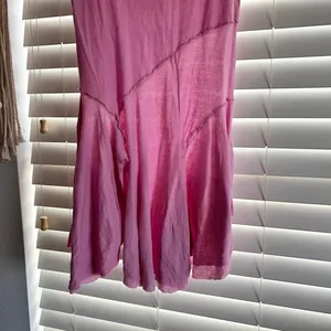 Free People Pink Asymmetrical Ruffle Romantic whimsi Mini Dress Tunic XS thumbnail 3