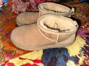 UGG Classic Ultra Mini $165MSRP thumbnail 5