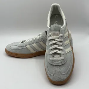 adidas Handball Spezial Womens Grey Wonder Silver Gum Sports Sneaker IF6491 Sz 9 thumbnail 2
