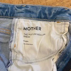 Mother Superior The Hustler Roller Sneak Jeans 26 I Confess Wide Leg Light Wash thumbnail 9