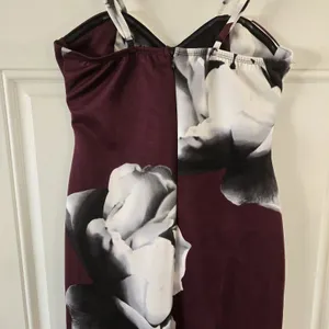 Venus Bodycon Dress Small Burgundy Floral Bustier Midi Stretch Party Cocktail thumbnail 5