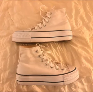White Platform Converse High-Top thumbnail 2
