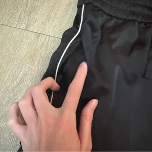 Zara Black Wide-Leg Pants thumbnail 4