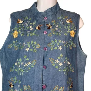 ‎Orvis Womens denim embroidered flower bird vest thumbnail 2