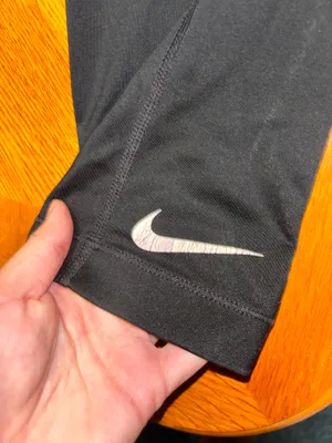 Nike Pro Cropped Black Leggings thumbnail 2