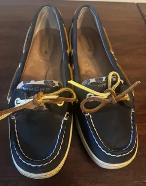 Sperry Cheatah print Top Siders Sz 6 thumbnail 1