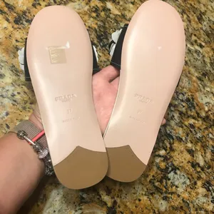 Prada Floral Leather Slides Sz7 thumbnail 7