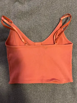 Crop Top Orange Size M thumbnail 2