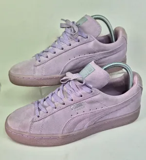 Puma Suede Womens 9 Classic Sneakers Shoes Purple Lavender thumbnail 1
