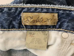 BKE Starlite 20 Distressed Bootcut Flare Jeans Size 29 thumbnail 11