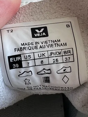 VEJA Sneakers thumbnail 7