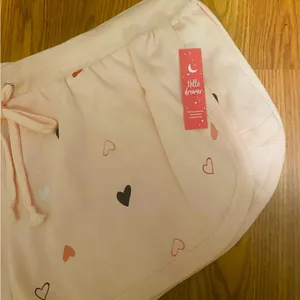 NWT Celebrity Pink Junior's Fleece Sleep Short, Size 3X. little heart design thumbnail 3